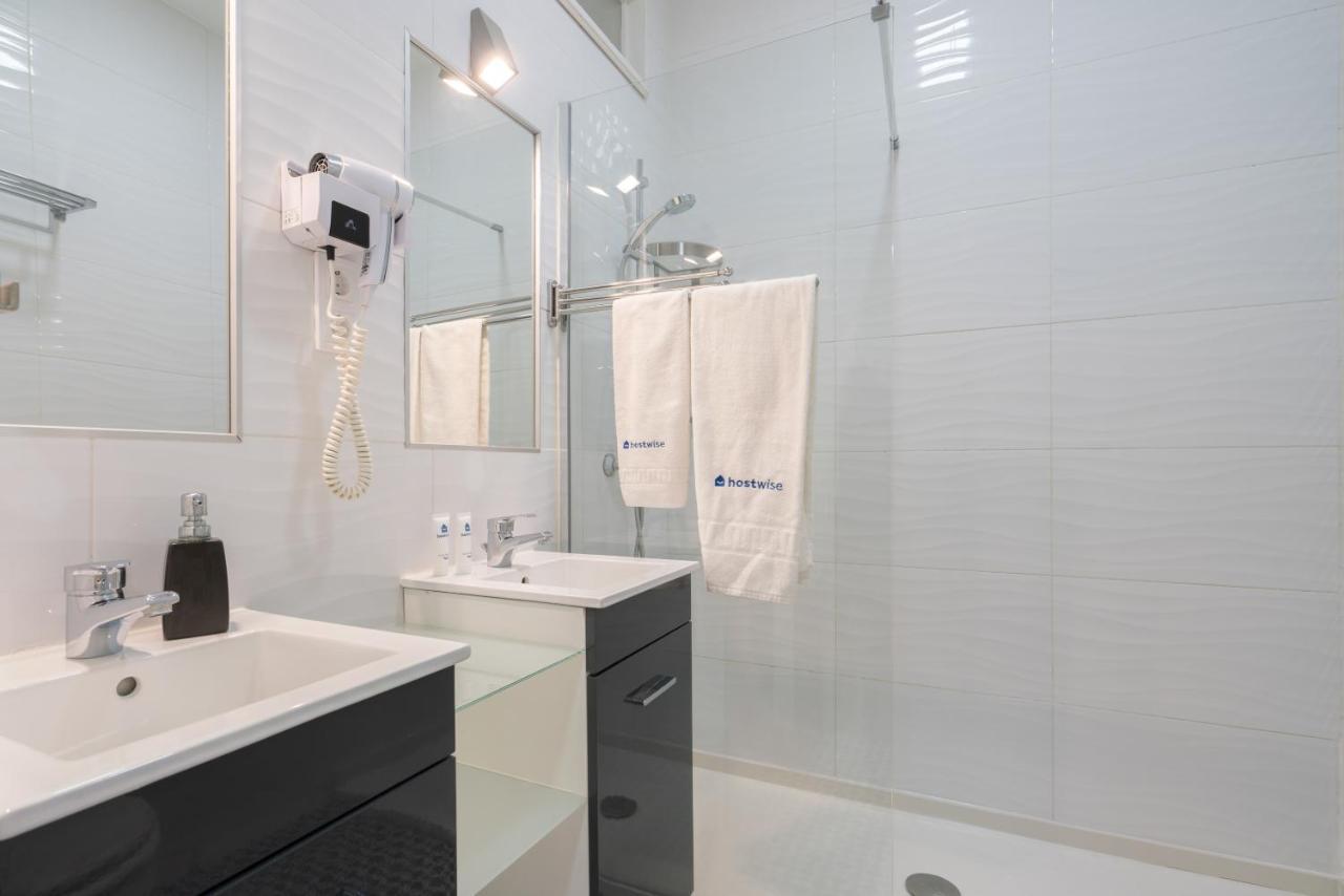 Host Wise - Modern Flats With Stunning Terrace Or Balcony - Central Location OOporto Exteriör bild